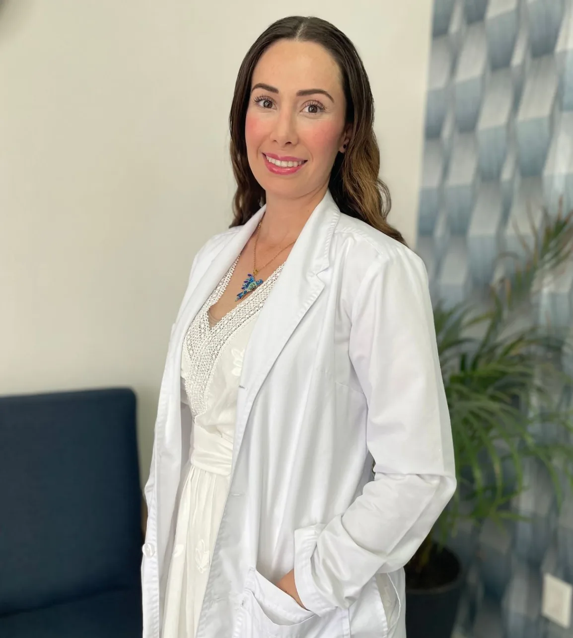 Dra. Esther Marmolejo Torres